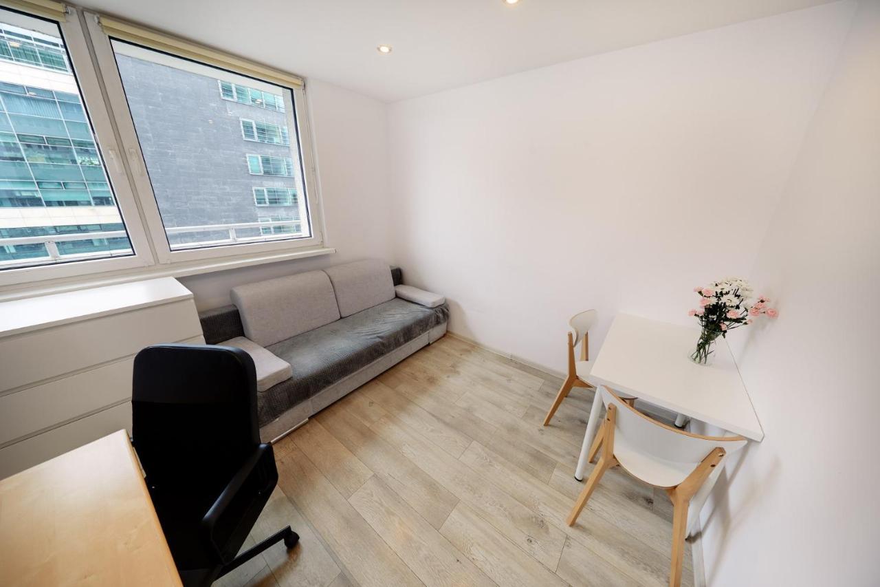 Crystal Apartment Katowice II Exterior photo